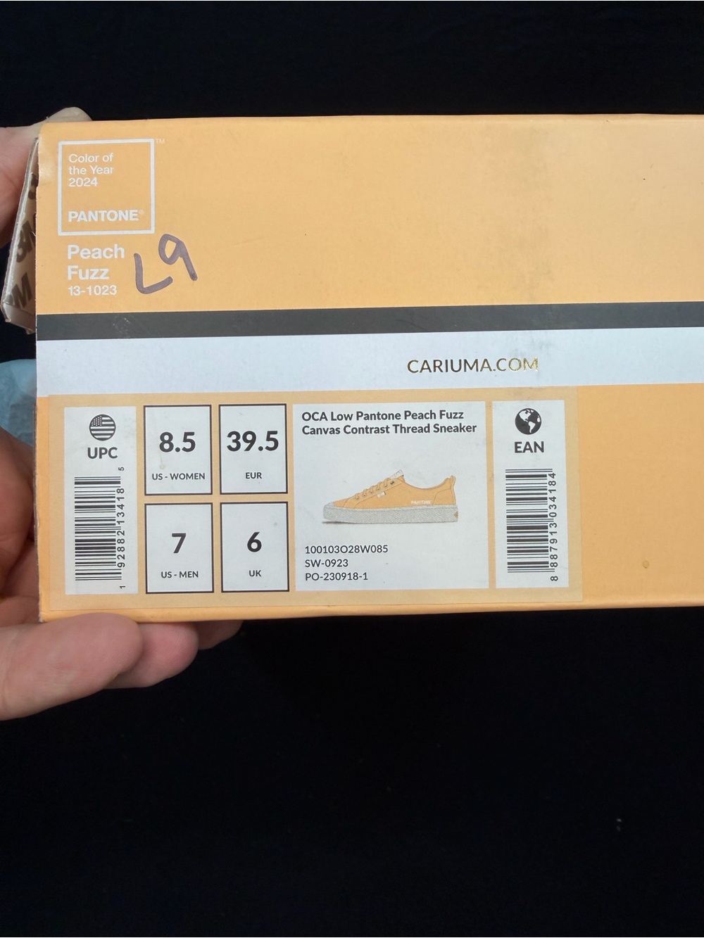 Cariuma OCA Low Canvas Sneaker in Peach Fuzz ladies 8.5, men’s 7